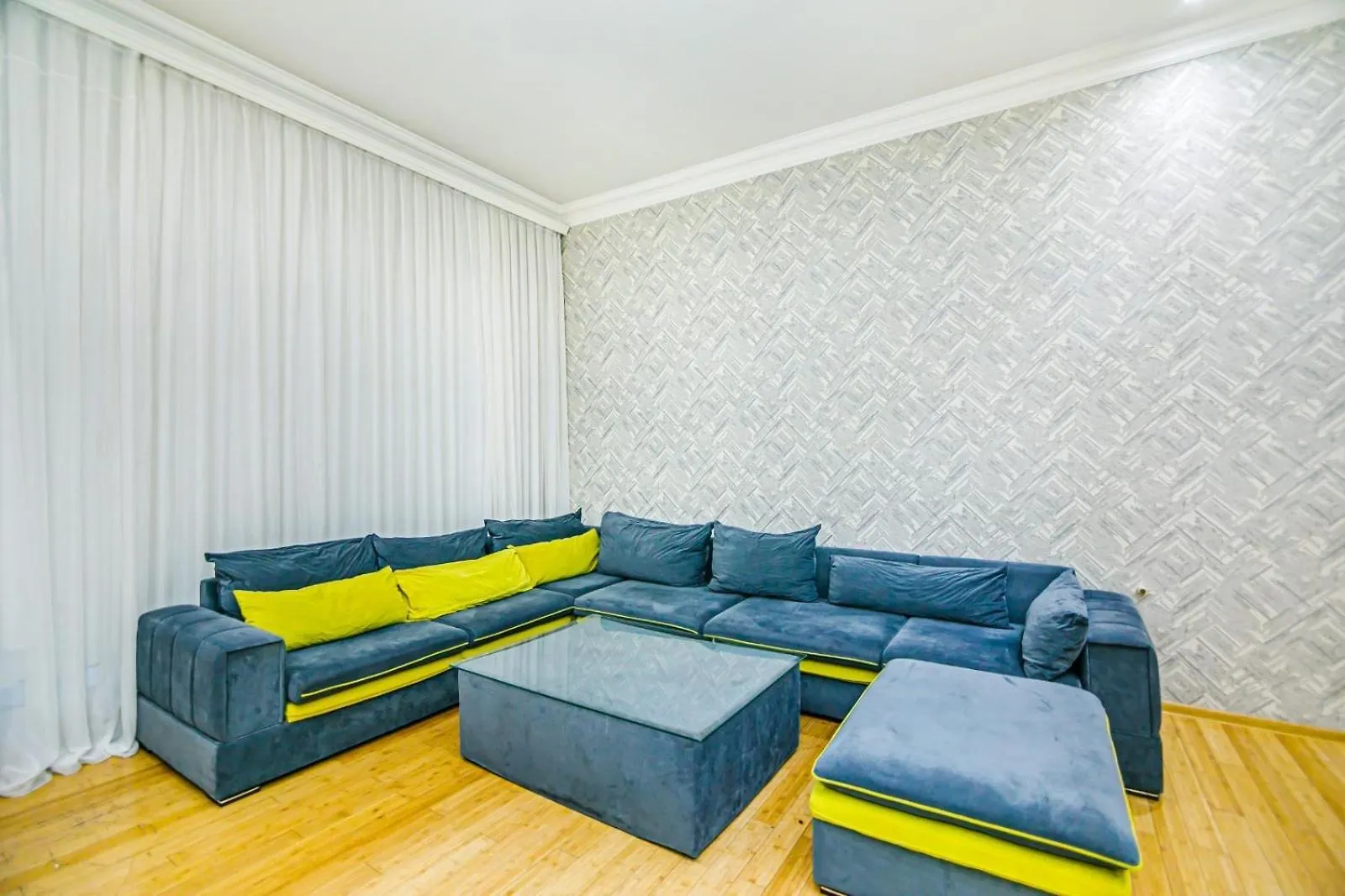 Apartment Vip 5 Bedrooms Apt Baku Azerbaijan