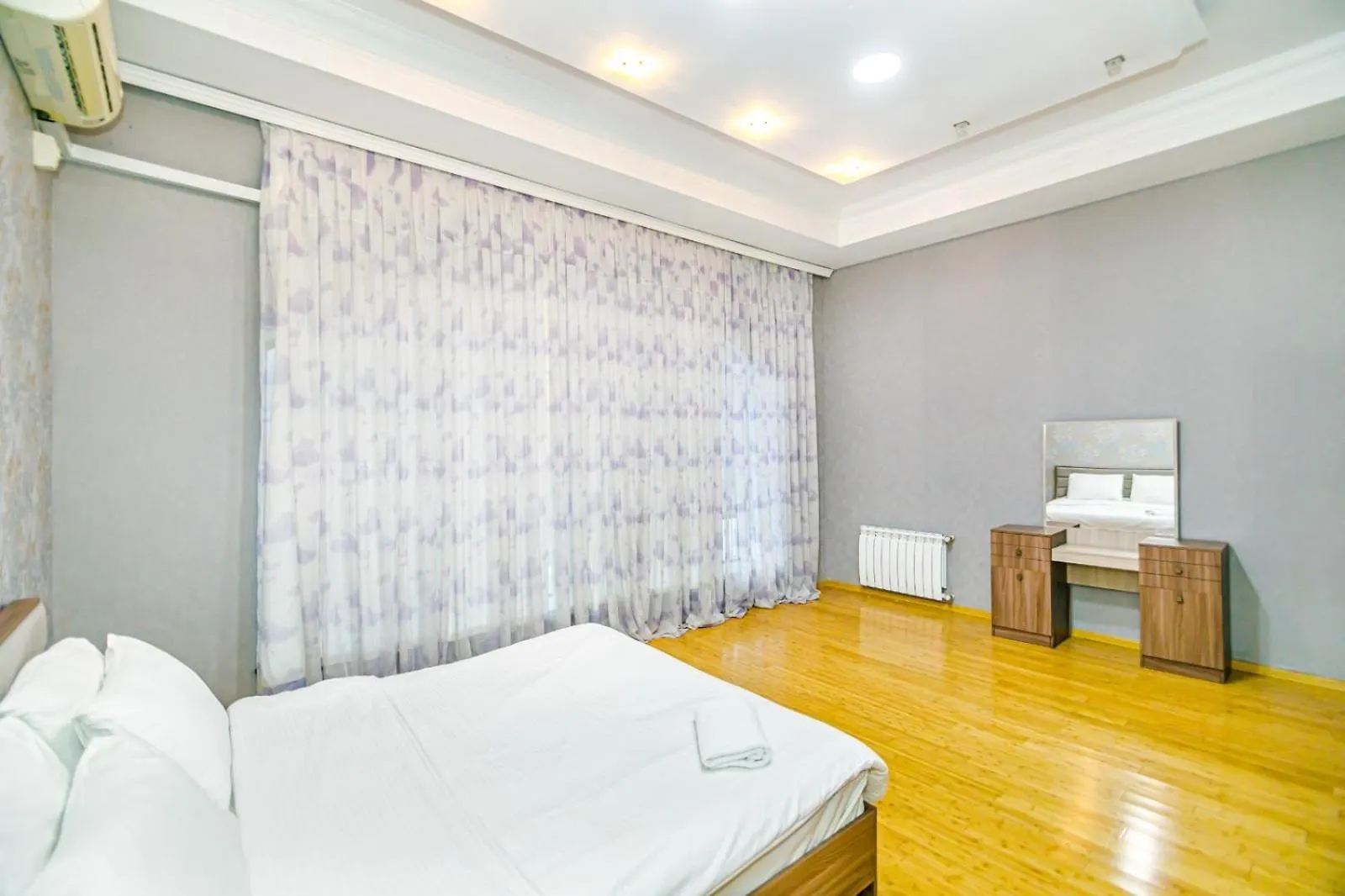 Vip 5 Bedrooms Apt Baku Apartment