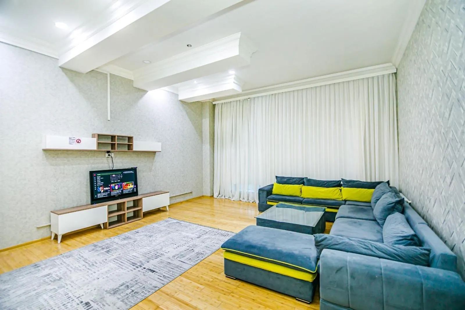 Vip 5 Bedrooms Apt Baku