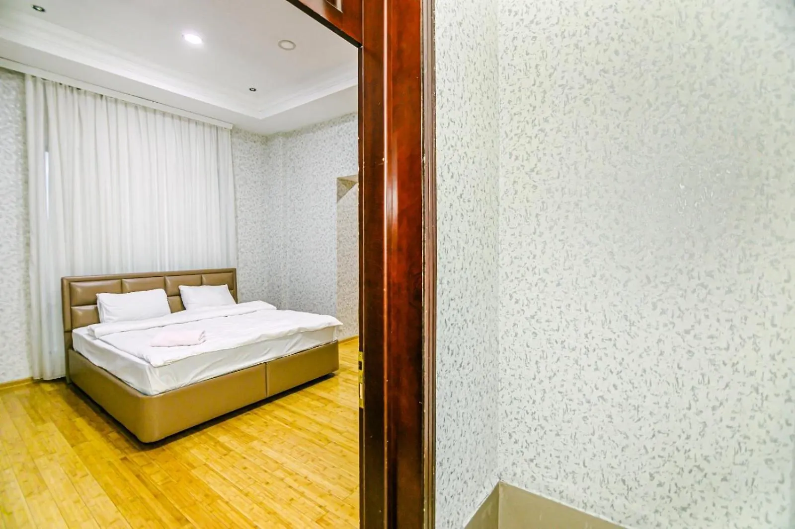 Vip 5 Bedrooms Apt Baku