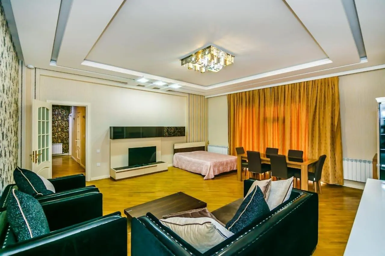 Hotel Apartment Vip Mc Donalds Baku 0*,