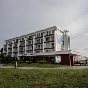5* Hotel Sea Breeze Resort&residence